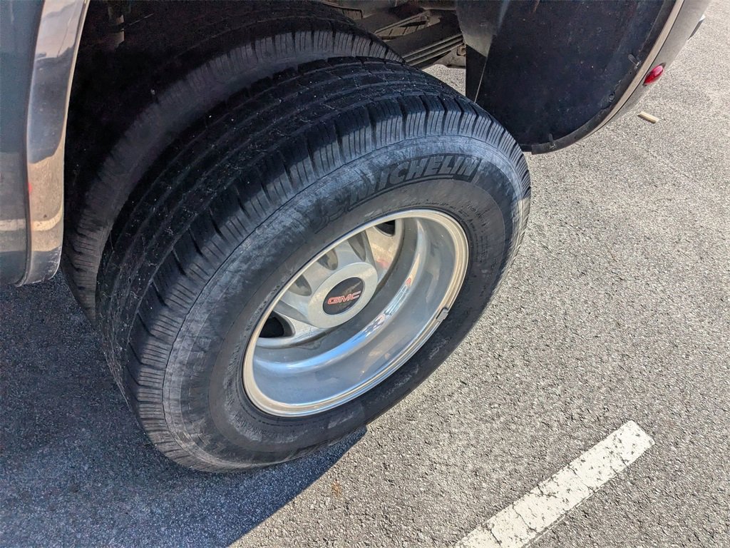 2013 Gmc Sierra 3500 HD SLT photo 3