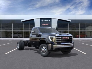 2026 GMC Sierra 3500 HD Chassis Cab Pro Truck