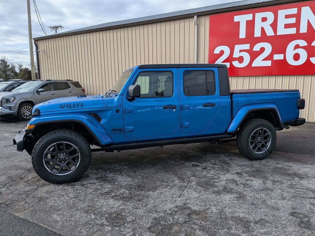 Used 2021 Jeep Gladiator Willys Truck Crew Cab