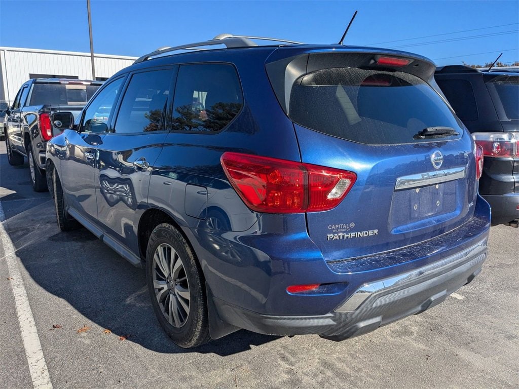 2018 Nissan Pathfinder S