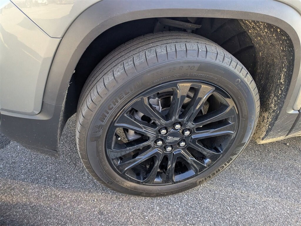 Certified 2023 GMC Acadia SLE SUV