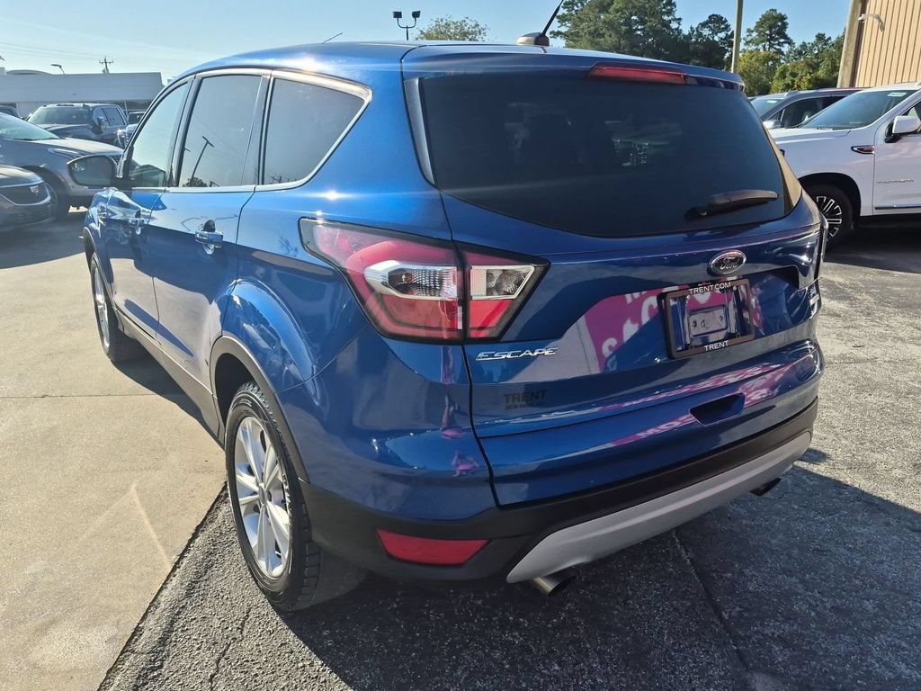 Used 2017 Ford Escape SE with VIN 1FMCU0GD7HUB95282 for sale in New Bern, NC