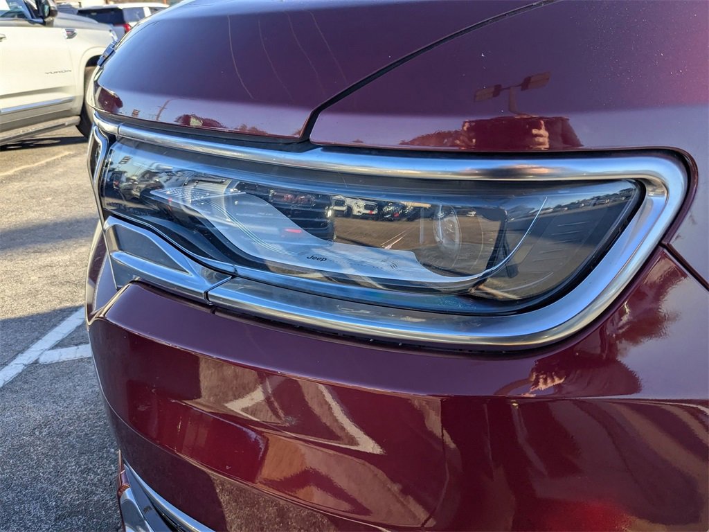 2022 Jeep Wagoneer Series III's photo