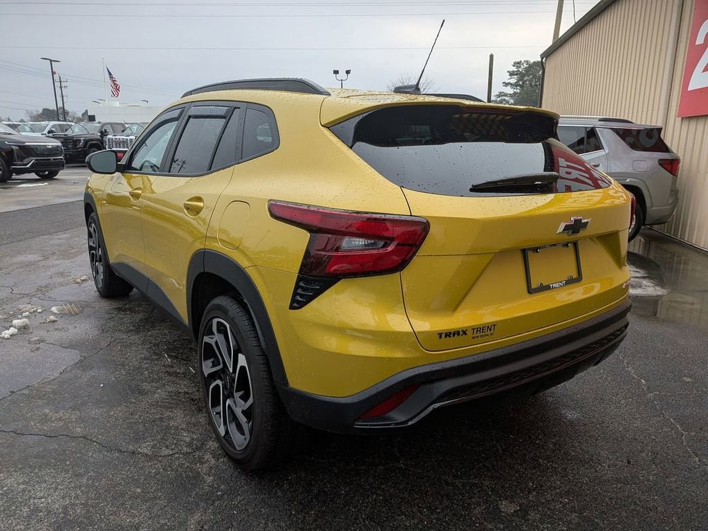 Certified 2025 Chevrolet Trax 2RS SUV