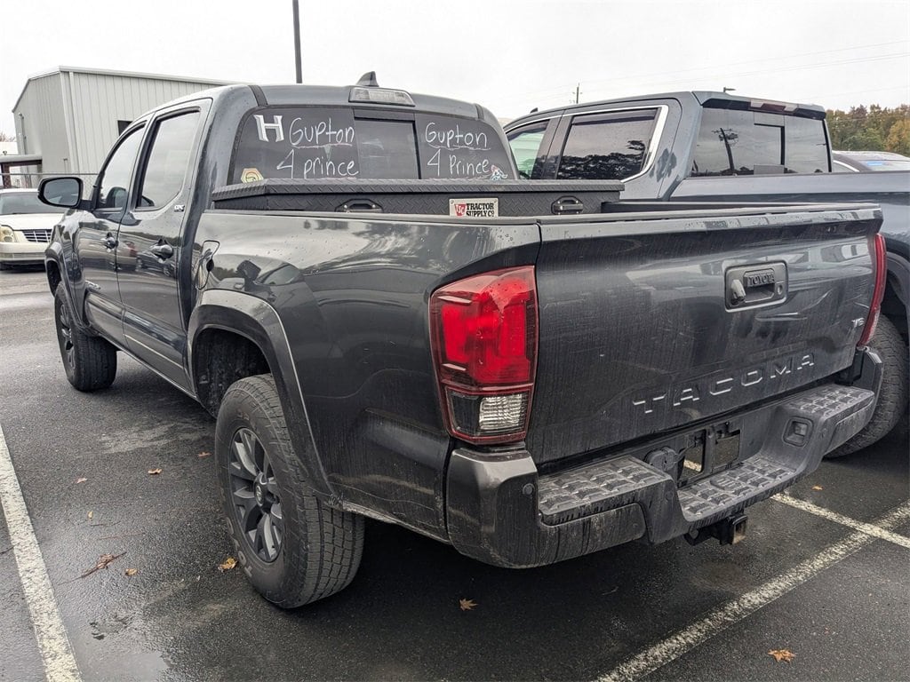 Used 2022 Toyota Tacoma 2WD SR5 Truck Double Cab