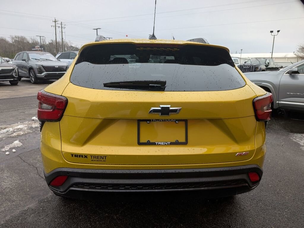 Certified 2025 Chevrolet Trax 2RS SUV