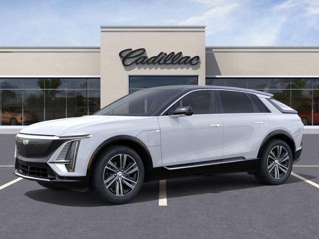 New 2026 CADILLAC LYRIQ Luxury SUV