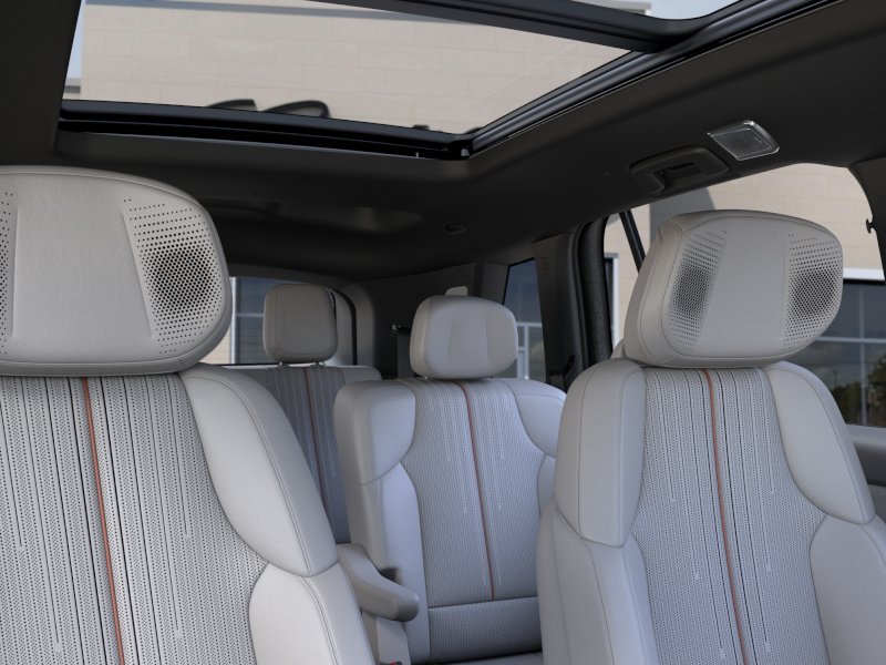 2027 Cadillac VISTIQ Sport - Photo 48