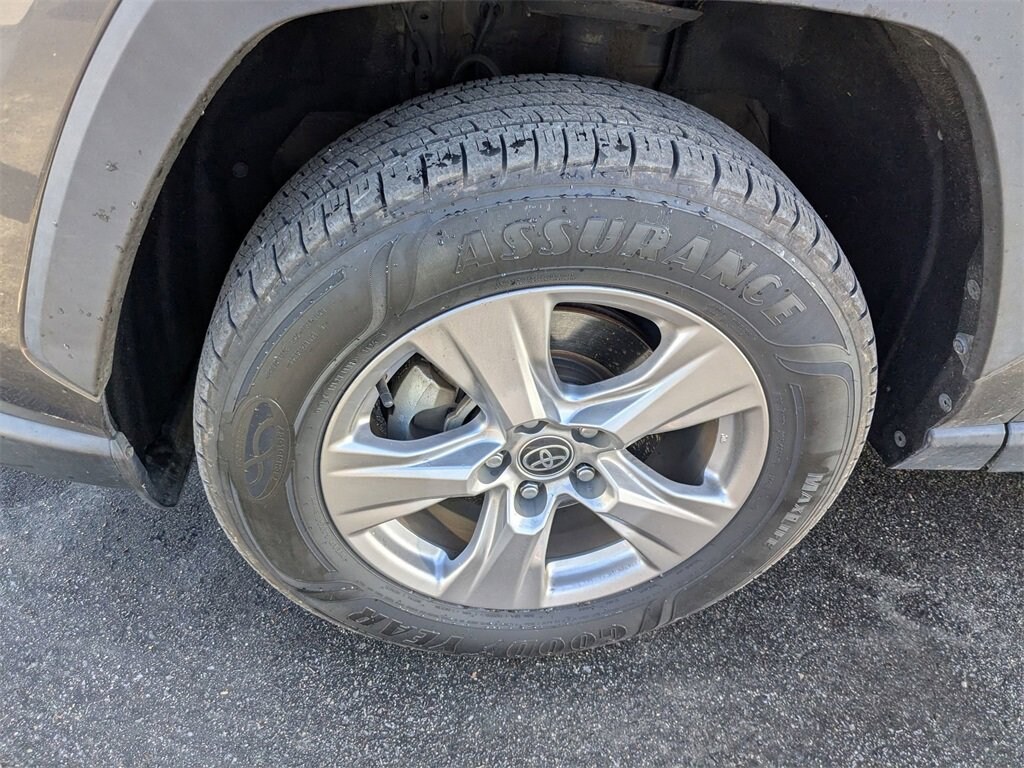 Used 2023 Toyota RAV4 XLE SUV