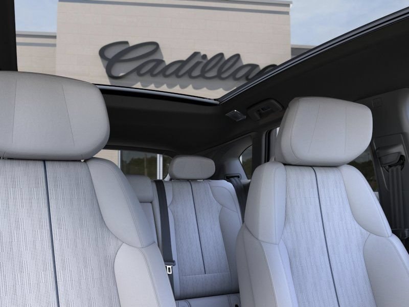 2027 Cadillac OPTIQ Premium Luxury - Photo 24