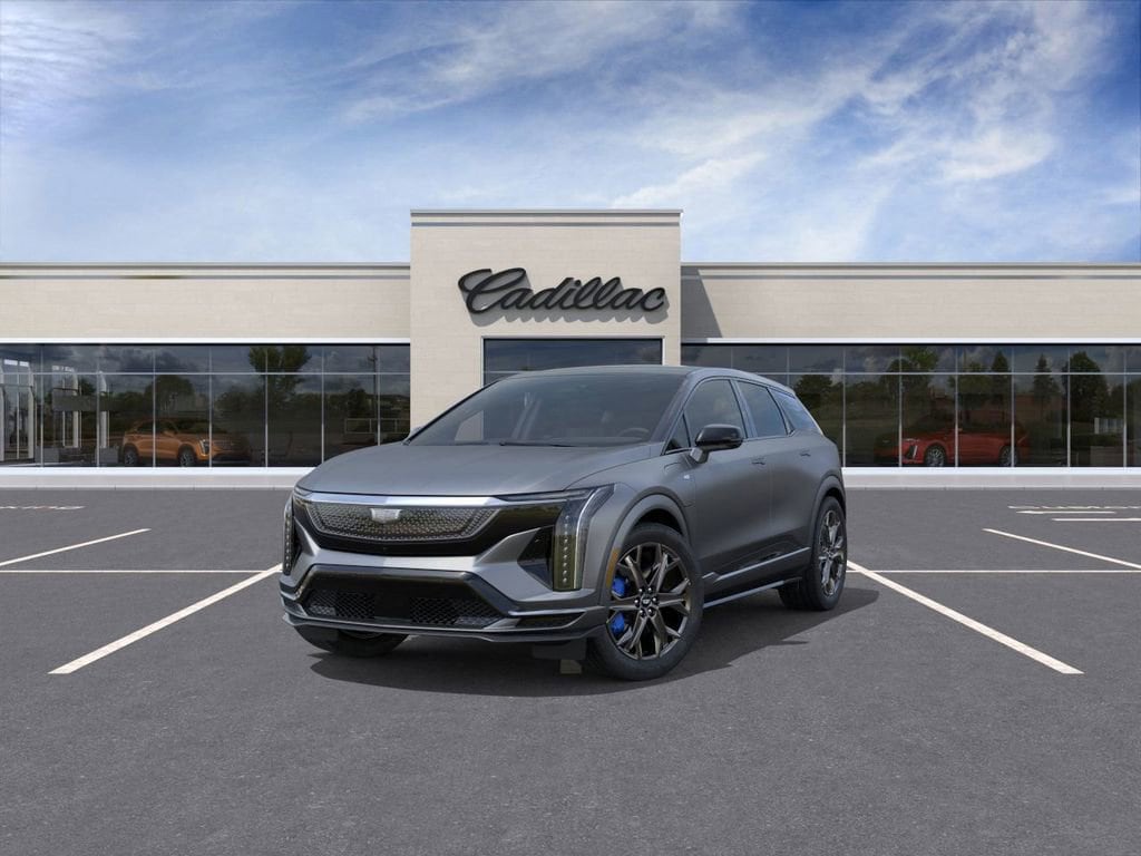 2026 Cadillac OPTIQ V-Series - Photo 8