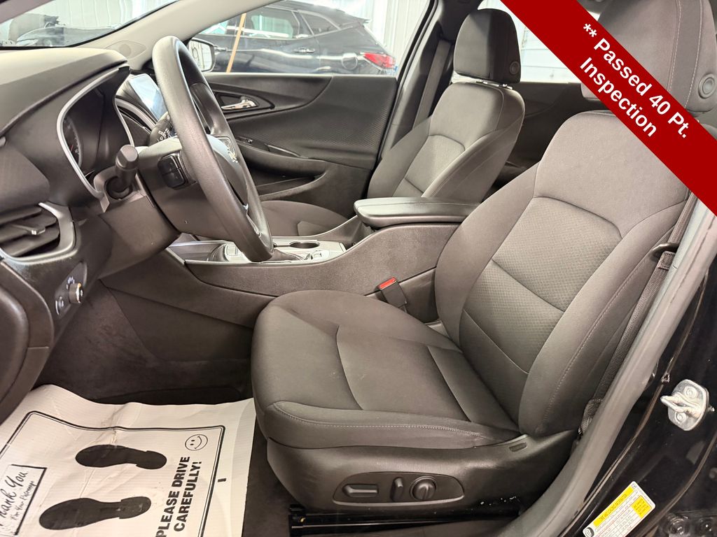 2024 Chevrolet Malibu 1LT - Photo 11