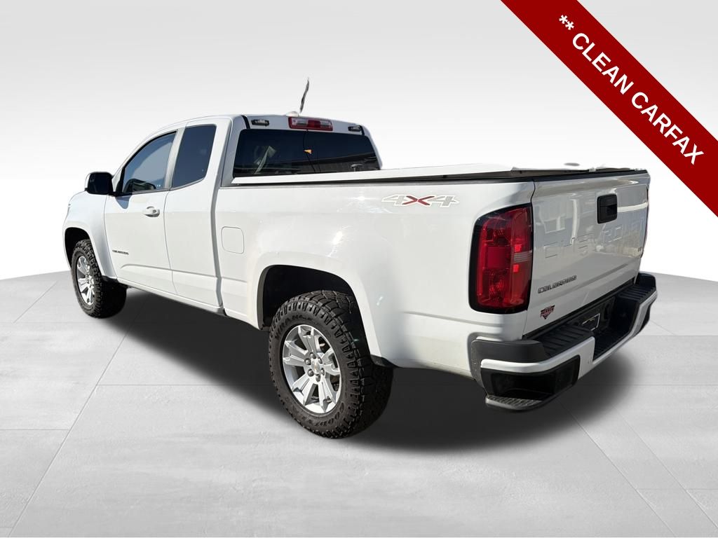 2022 Chevrolet Colorado LT photo 2