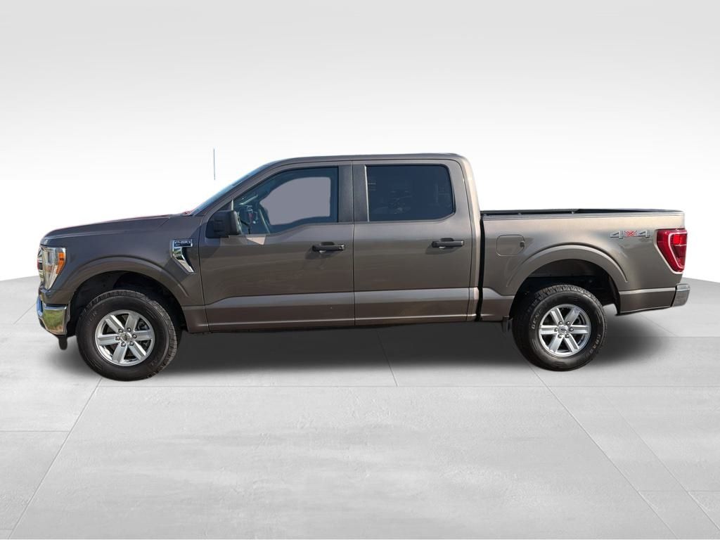 2022 Ford F-150 XLT photo 2