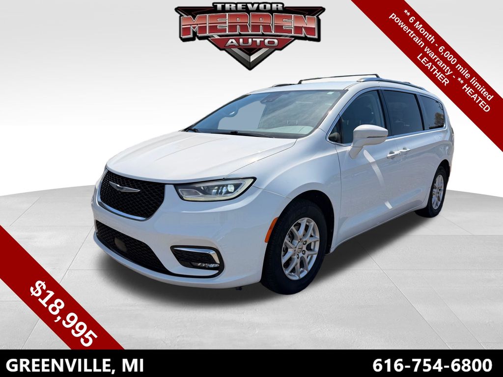 2021 Chrysler Pacifica Touring L's photo