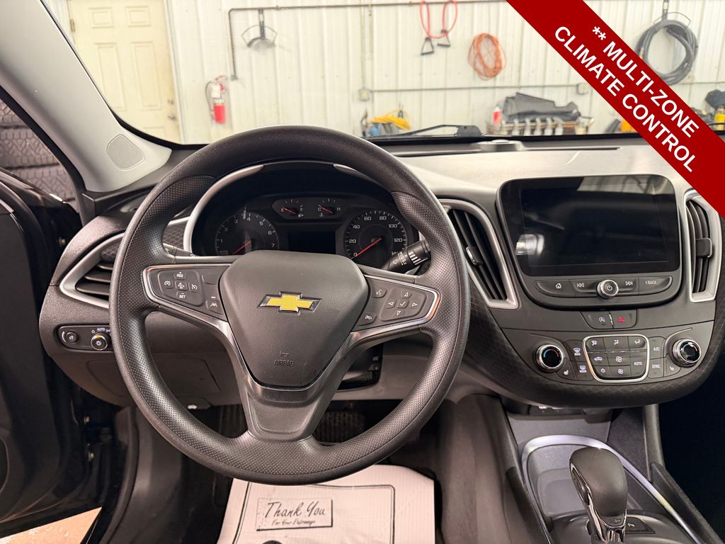 2024 Chevrolet Malibu 1LT - Photo 16
