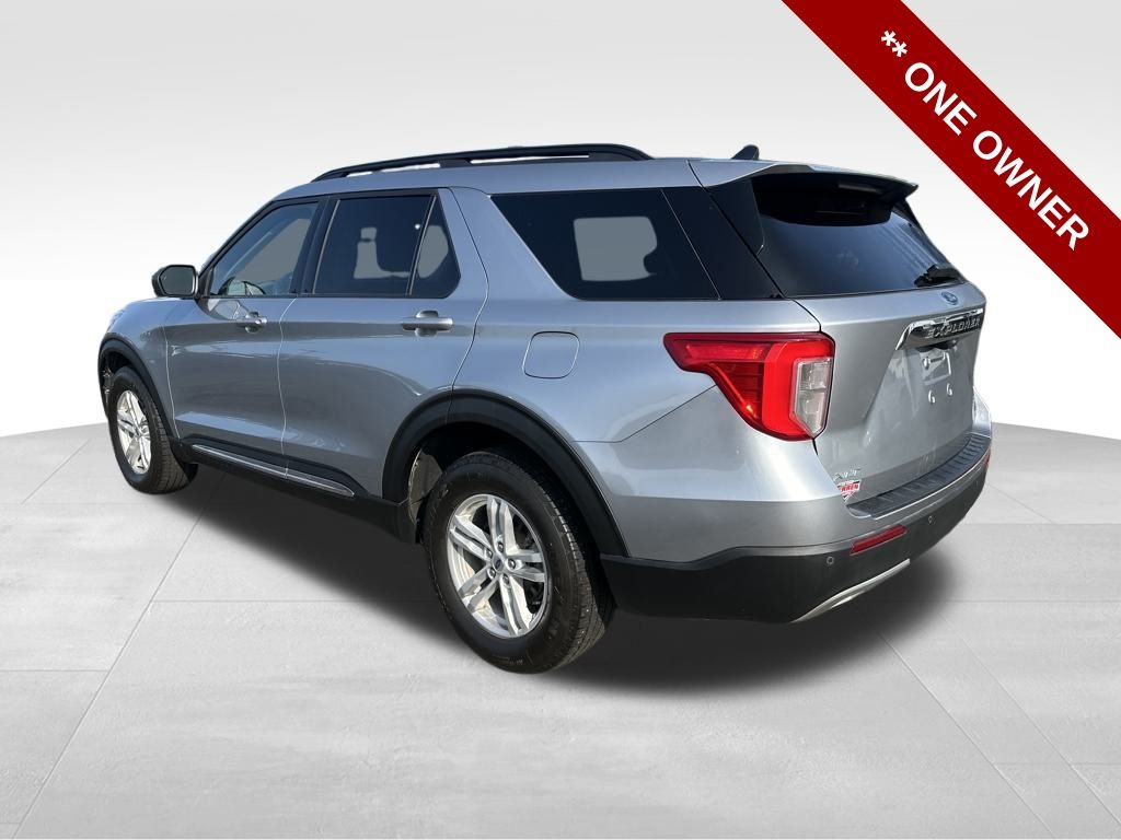 2022 Ford Explorer XLT photo 2