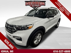 2023 Ford Explorer XLT SUV