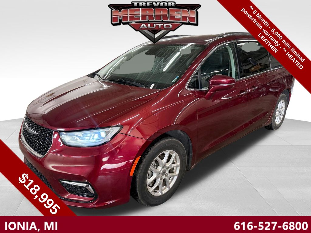 2021 Chrysler Pacifica Touring L's photo