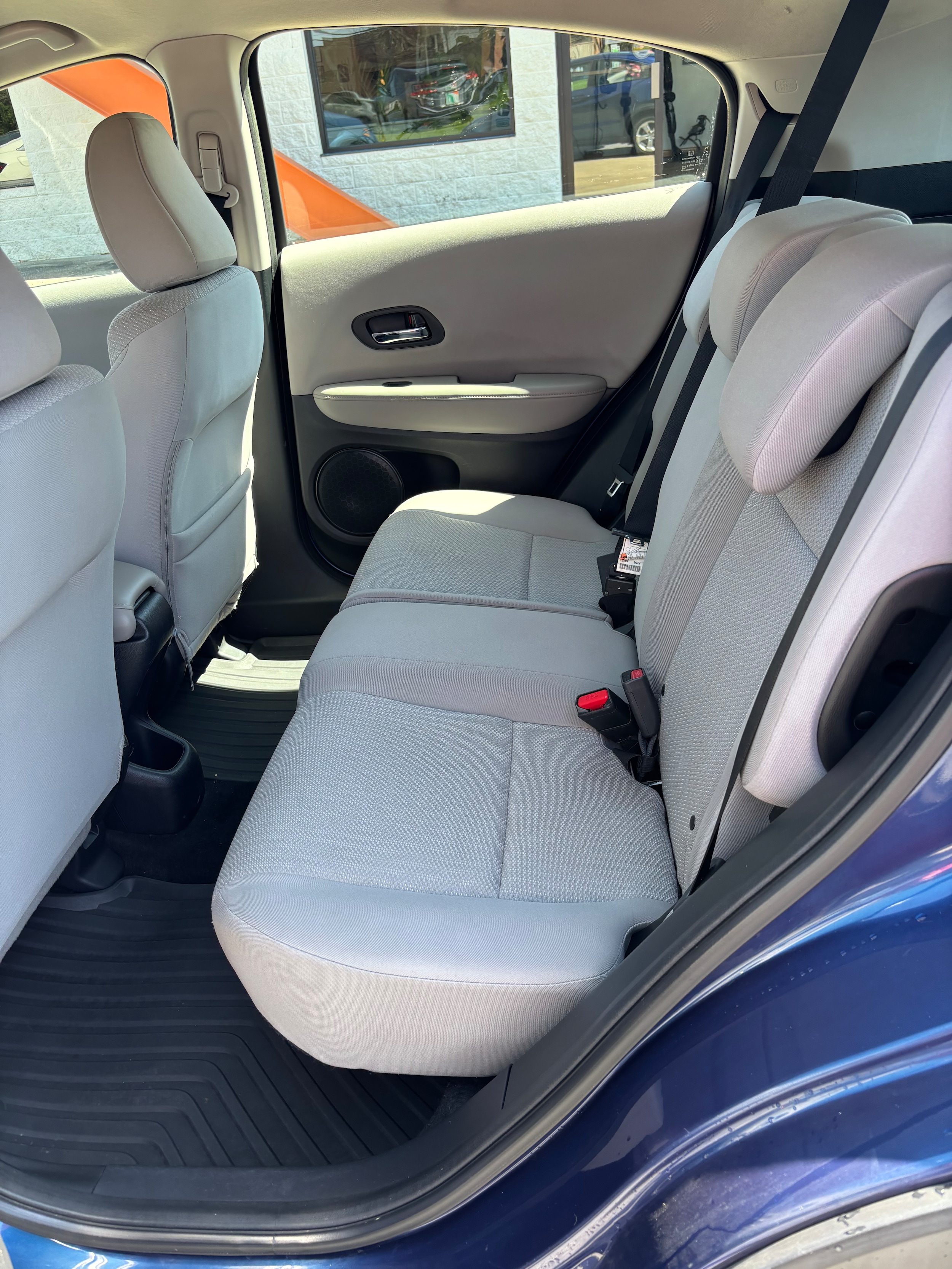 2016 Honda HR-V LX - Photo 9