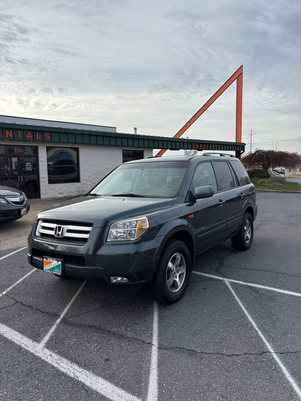 Used 2006 Honda Pilot EX-L w/Rear Ent. System SUV