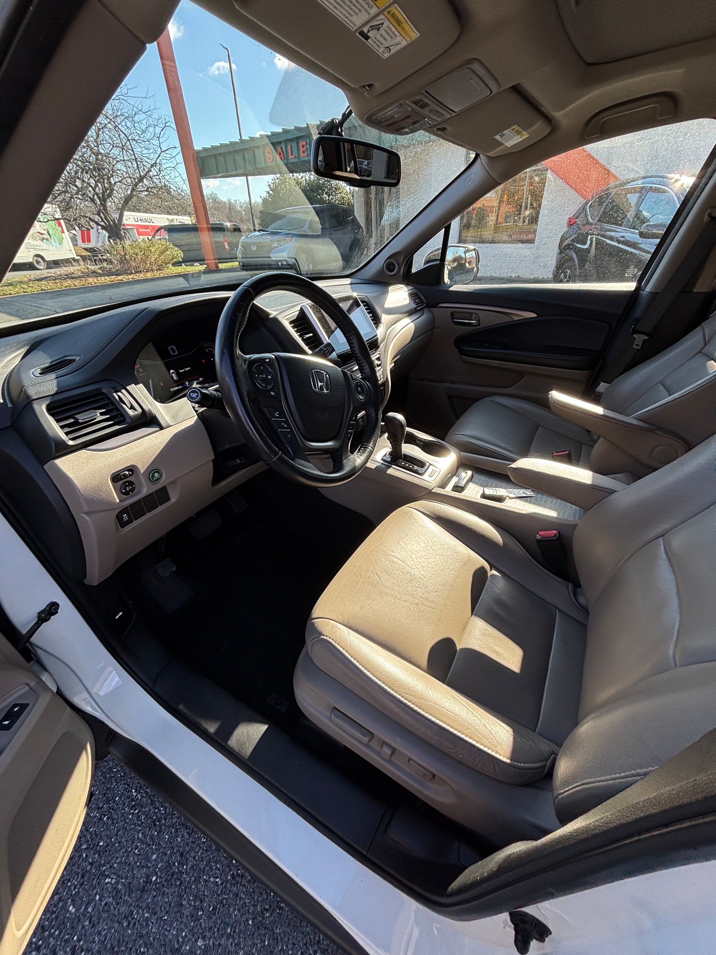 2017 Honda Pilot EX-L - Photo 7