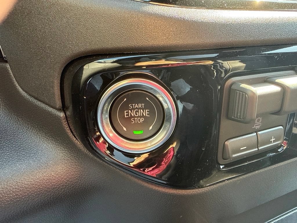 2026 Chevrolet Silverado 1500 ZR2 - Photo 27