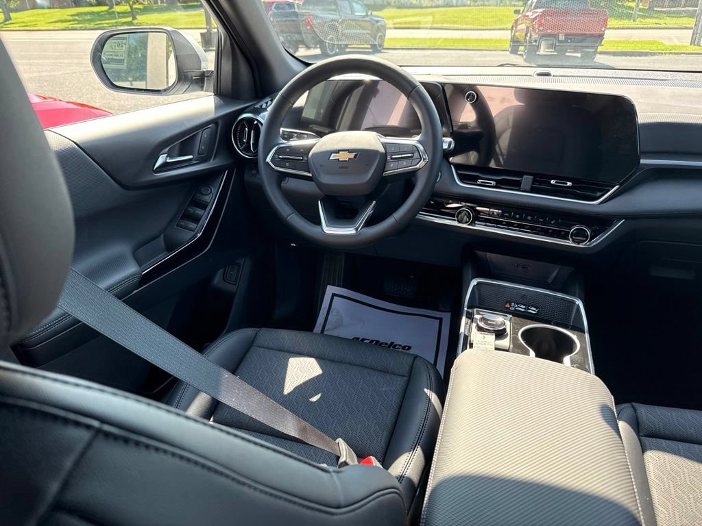 2027 Chevrolet Equinox LT - Photo 15