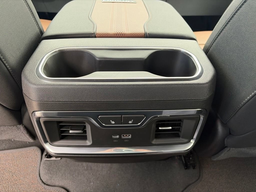 2026 Chevrolet Silverado 2500 HD High Country - Photo 16