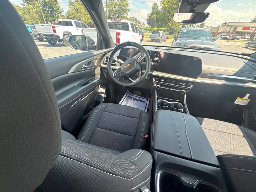 2026 Chevrolet Traverse LT - Photo 17