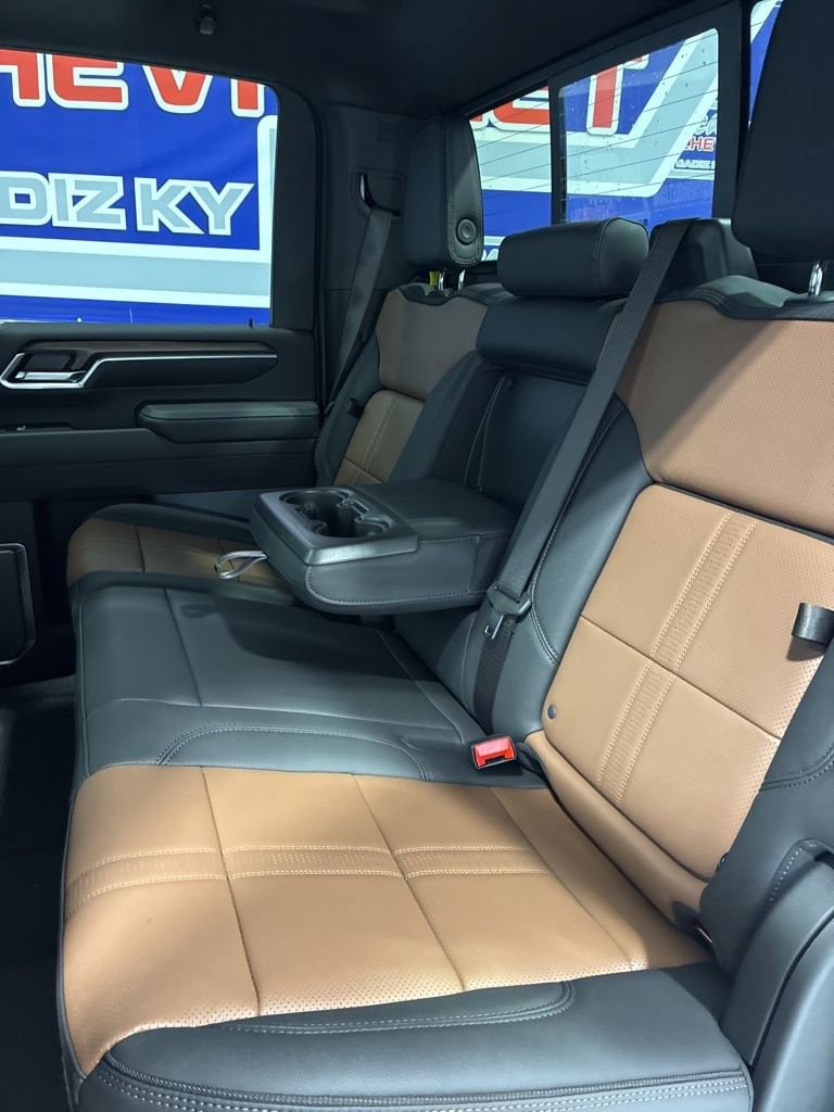 2026 Chevrolet Silverado 2500 HD High Country - Photo 44