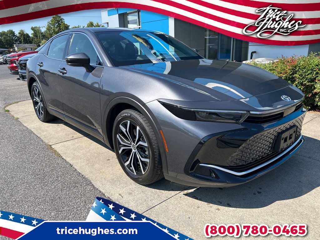 2023 Toyota Crown XLE's photo