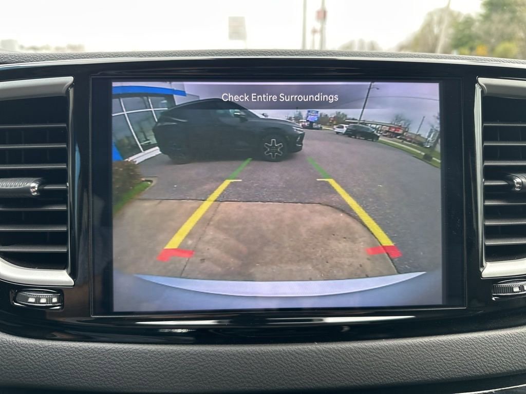 2024 Chrysler Pacifica Touring L - Photo 25
