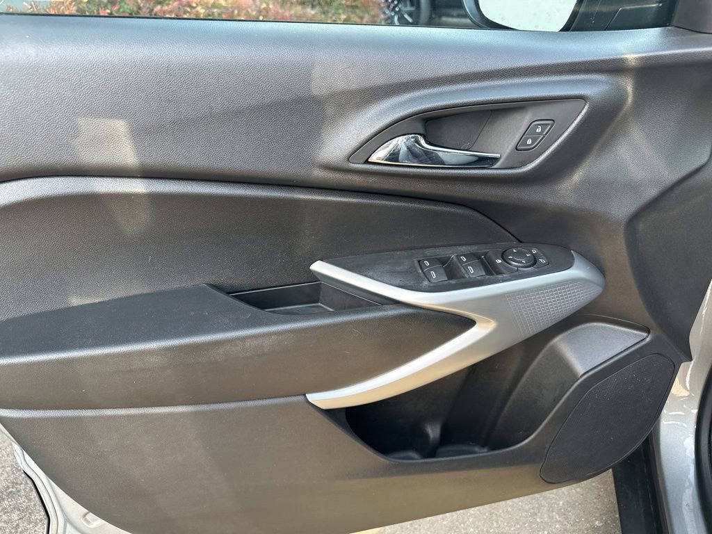 2024 Chevrolet Trax LS - Photo 18