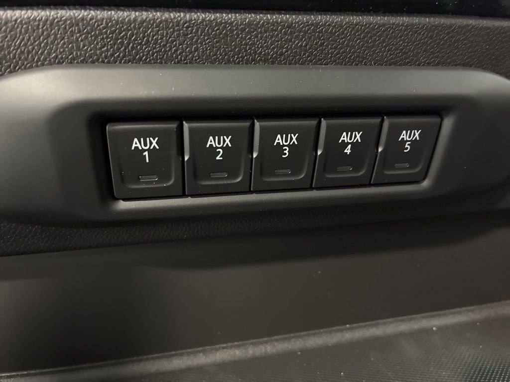 2026 Chevrolet Silverado 2500 HD High Country - Photo 37