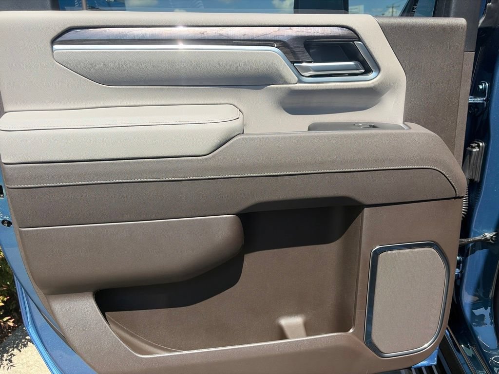 2026 Chevrolet Silverado 2500 HD LTZ - Photo 13