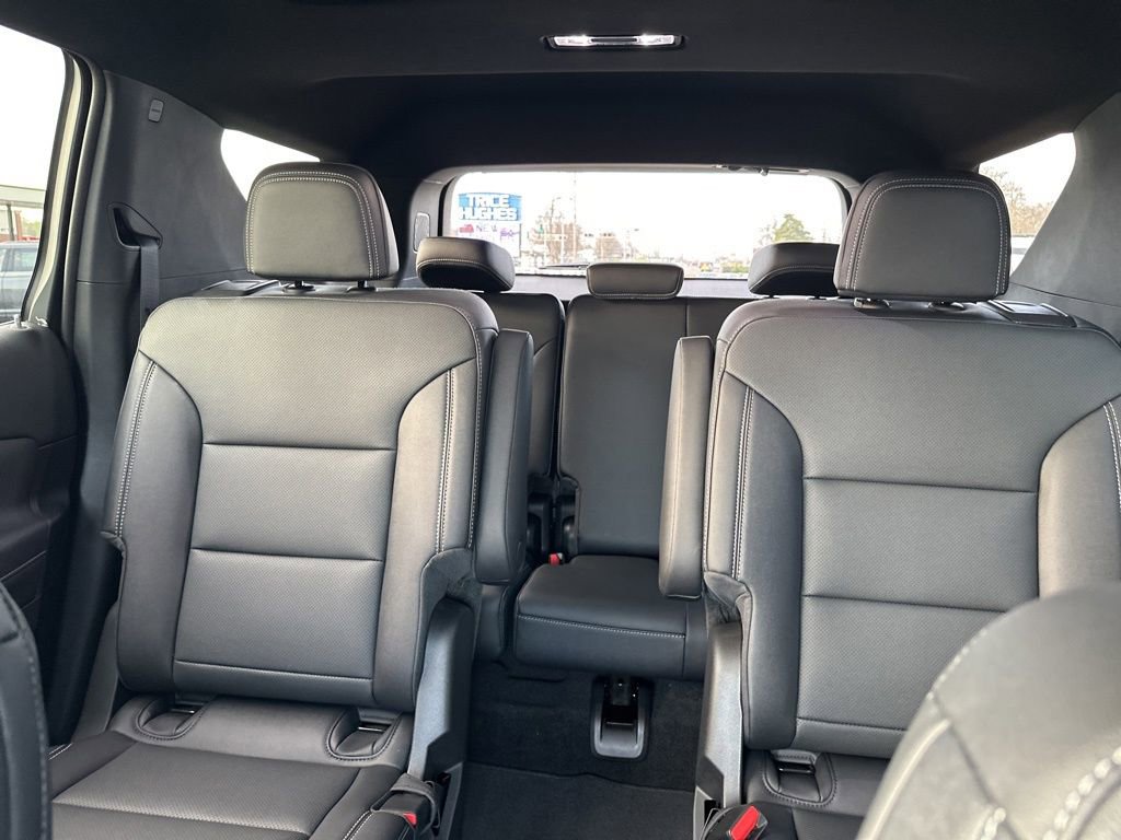 2026 Chevrolet Traverse LT - Photo 25