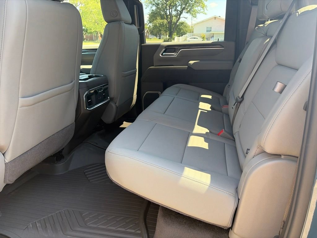 2026 Chevrolet Silverado 2500 HD LTZ - Photo 14
