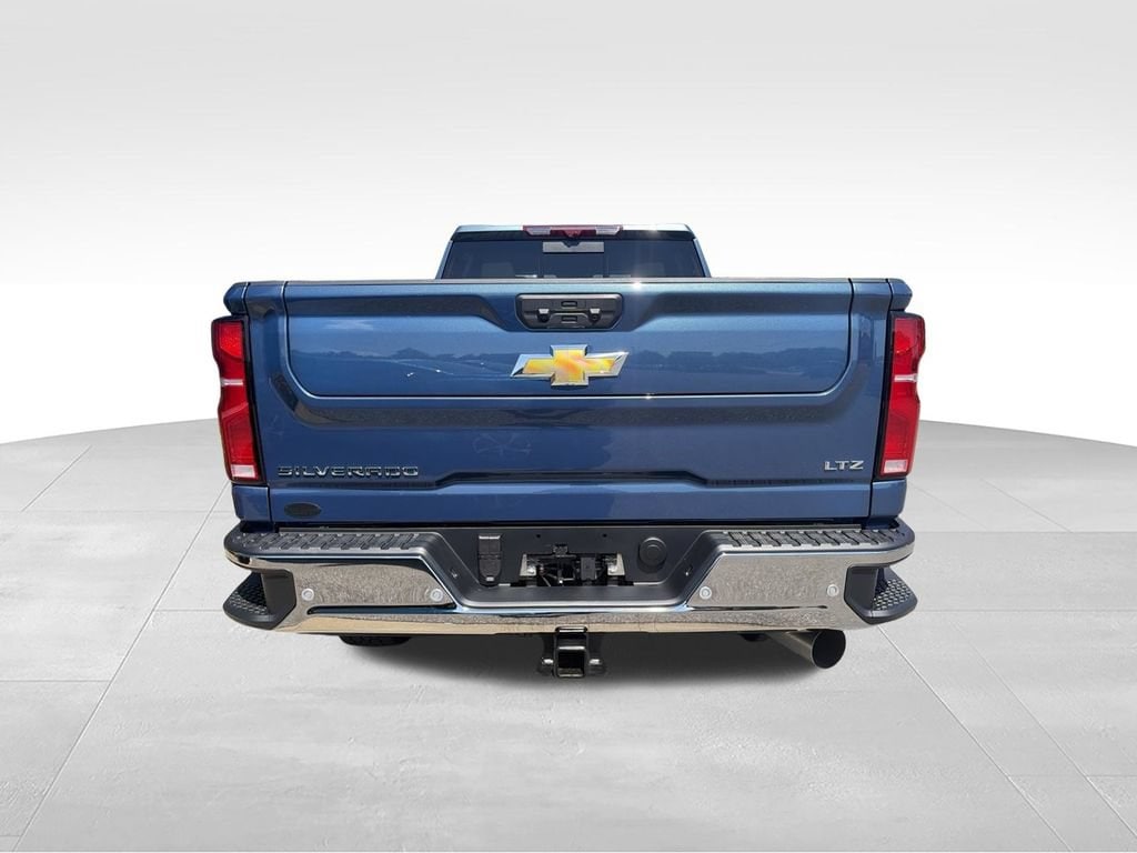 2026 Chevrolet Silverado 2500 HD LTZ - Photo 10