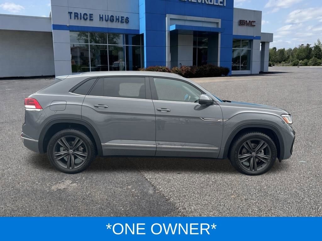 Used 2021 Volkswagen Atlas Cross Sport 3.6L V6 SE w/Technology R-Line