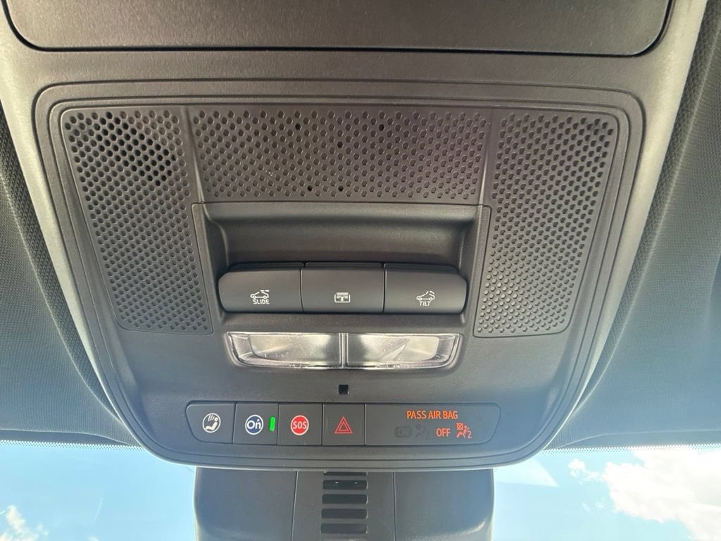 2026 Chevrolet Traverse LT - Photo 31