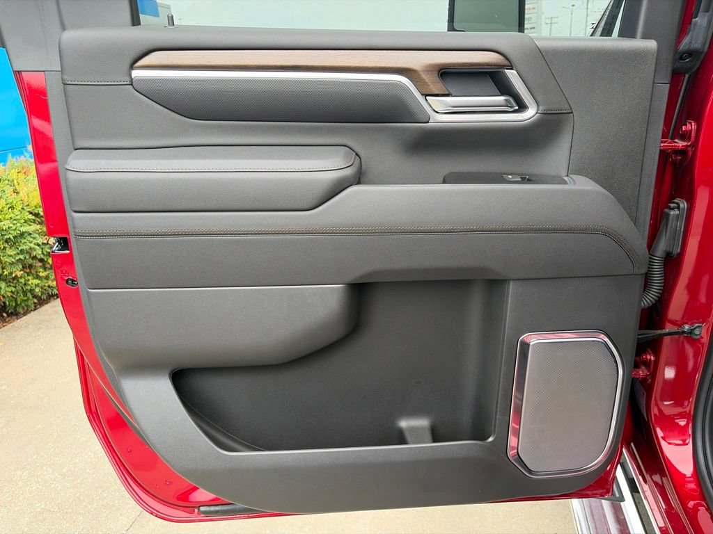 2026 Chevrolet Silverado 2500 HD High Country - Photo 13
