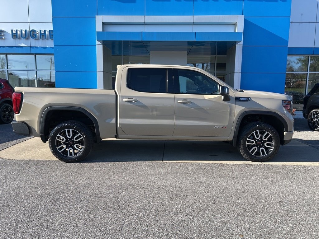 Used 2022 GMC Sierra 1500 AT4 Truck