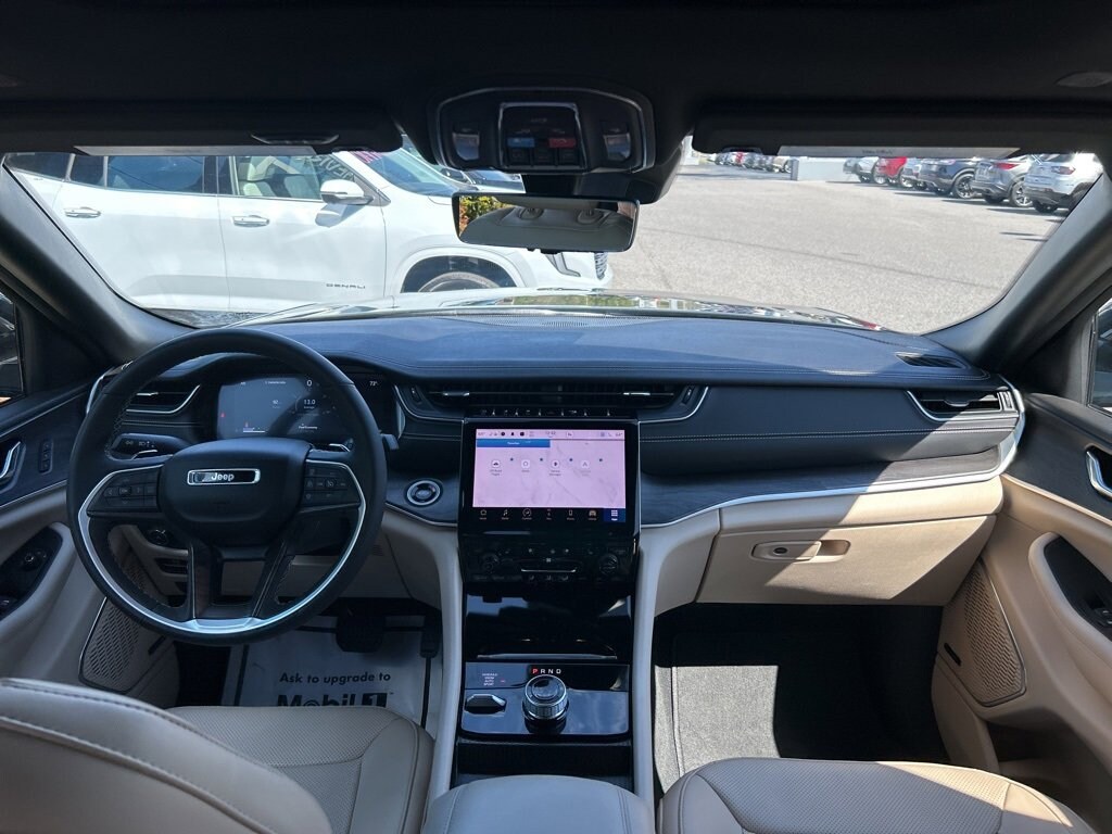 Used 2024 Jeep Grand Cherokee L Limited