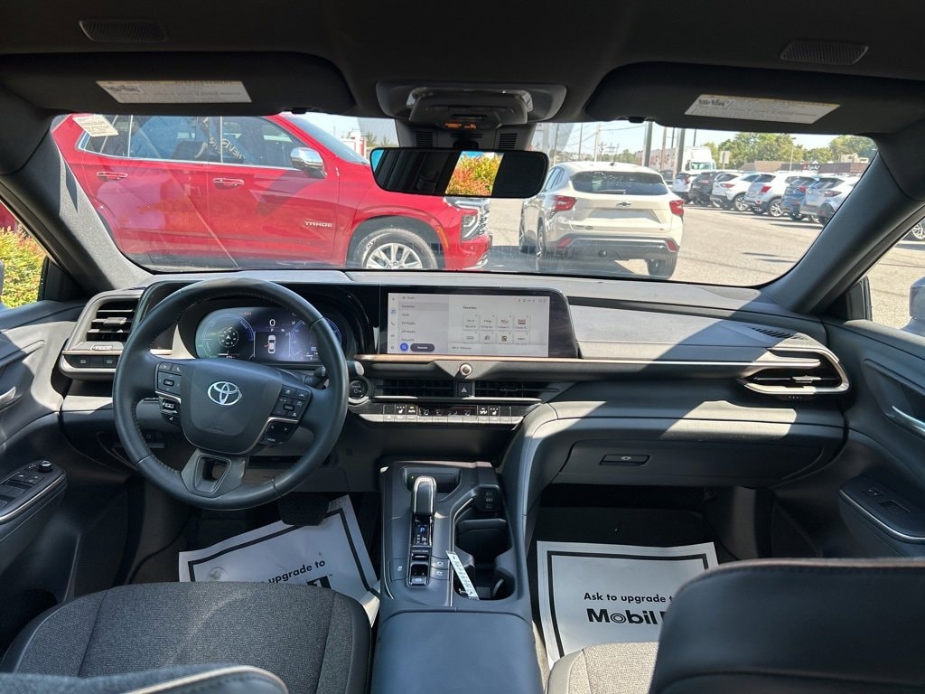 Used 2023 Toyota Crown XLE