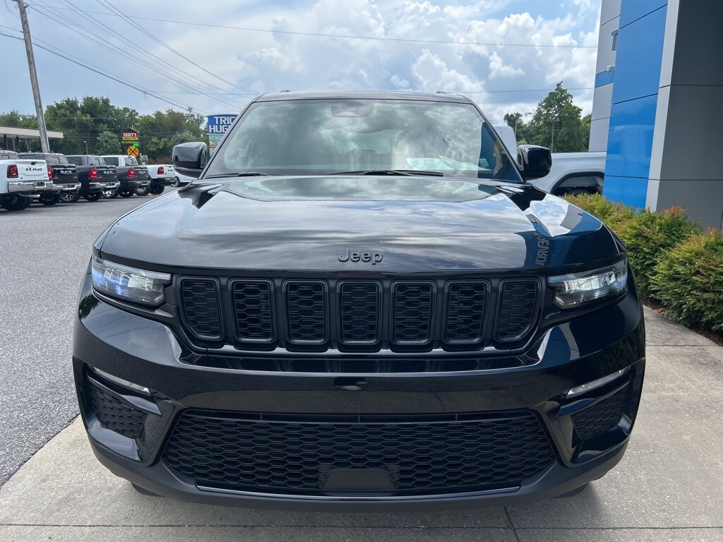2024 Jeep Grand Cherokee Limited photo 4