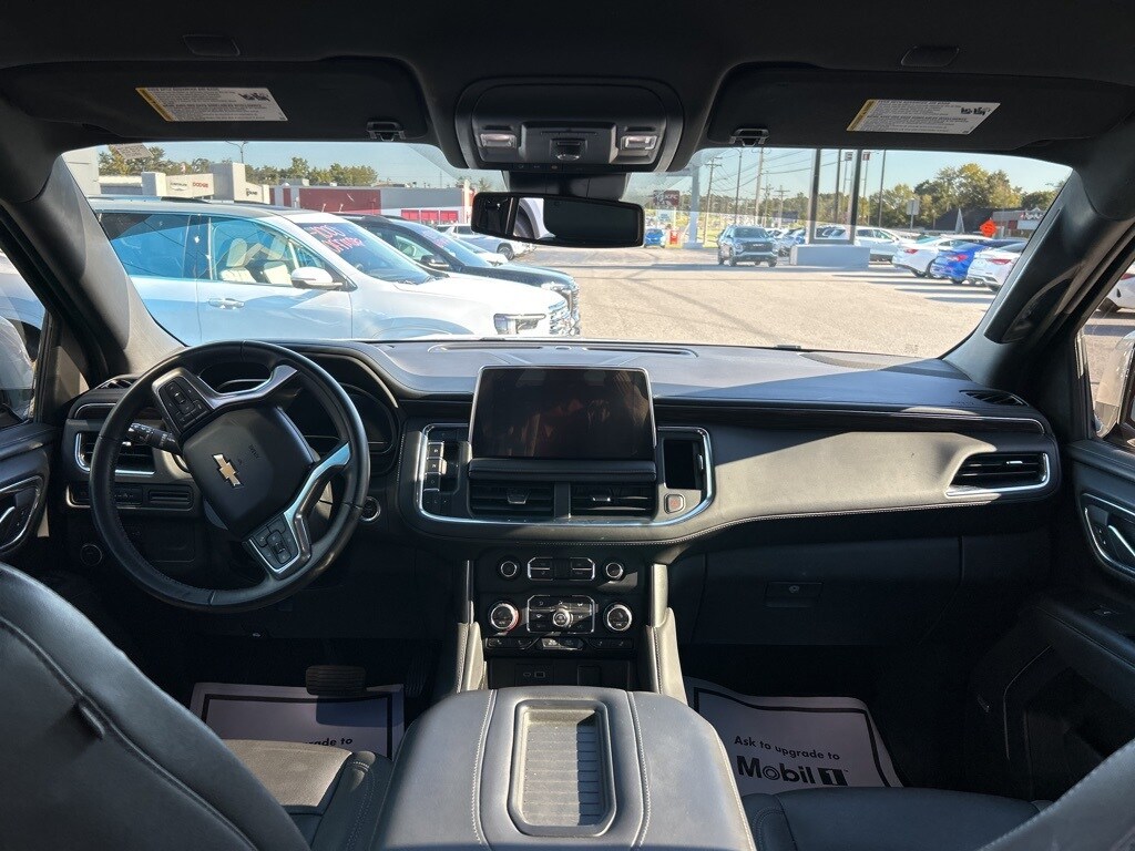 2023 Chevrolet Tahoe LT photo 2