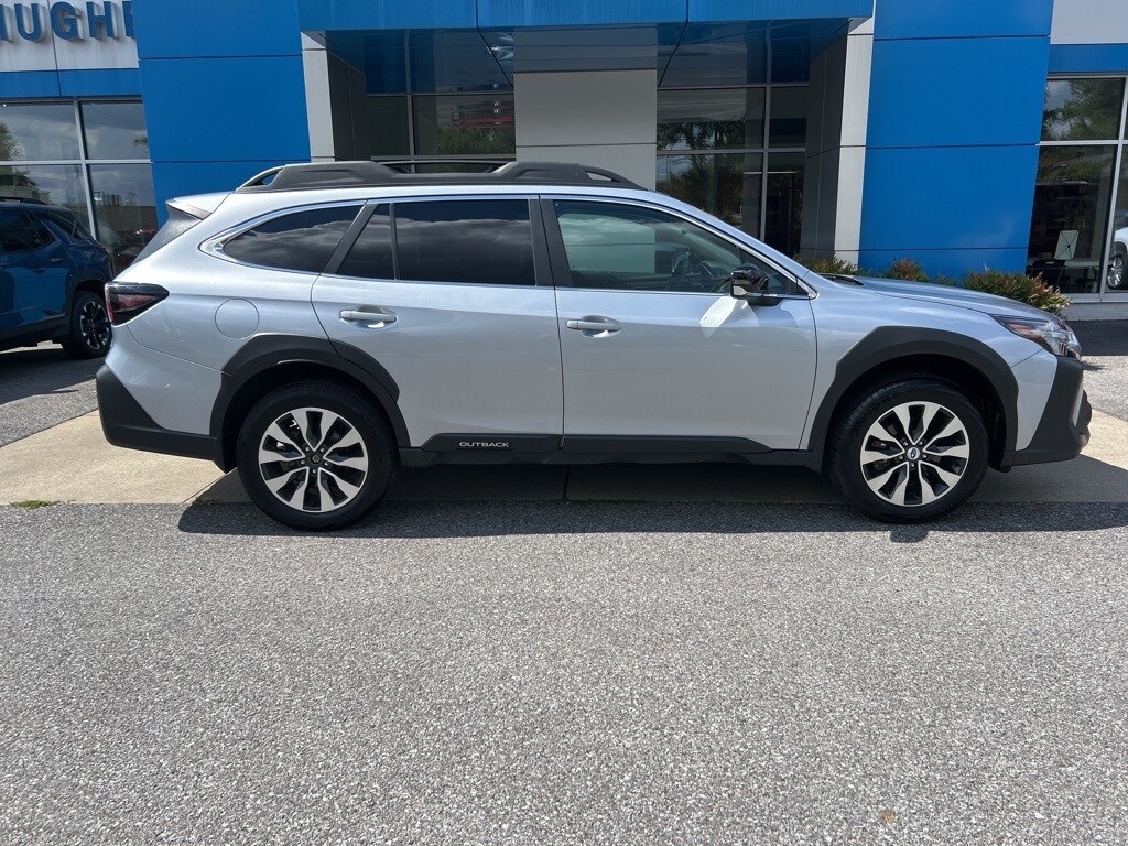 2025 Subaru Outback Limited photo 3