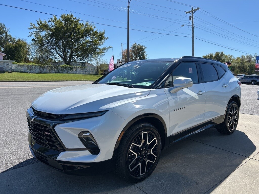 2024 Chevrolet Blazer RS photo 4