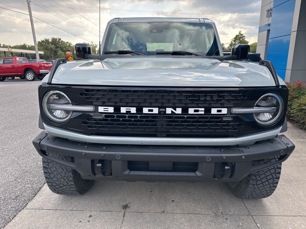 2021 Ford Bronco First Edition photo 4